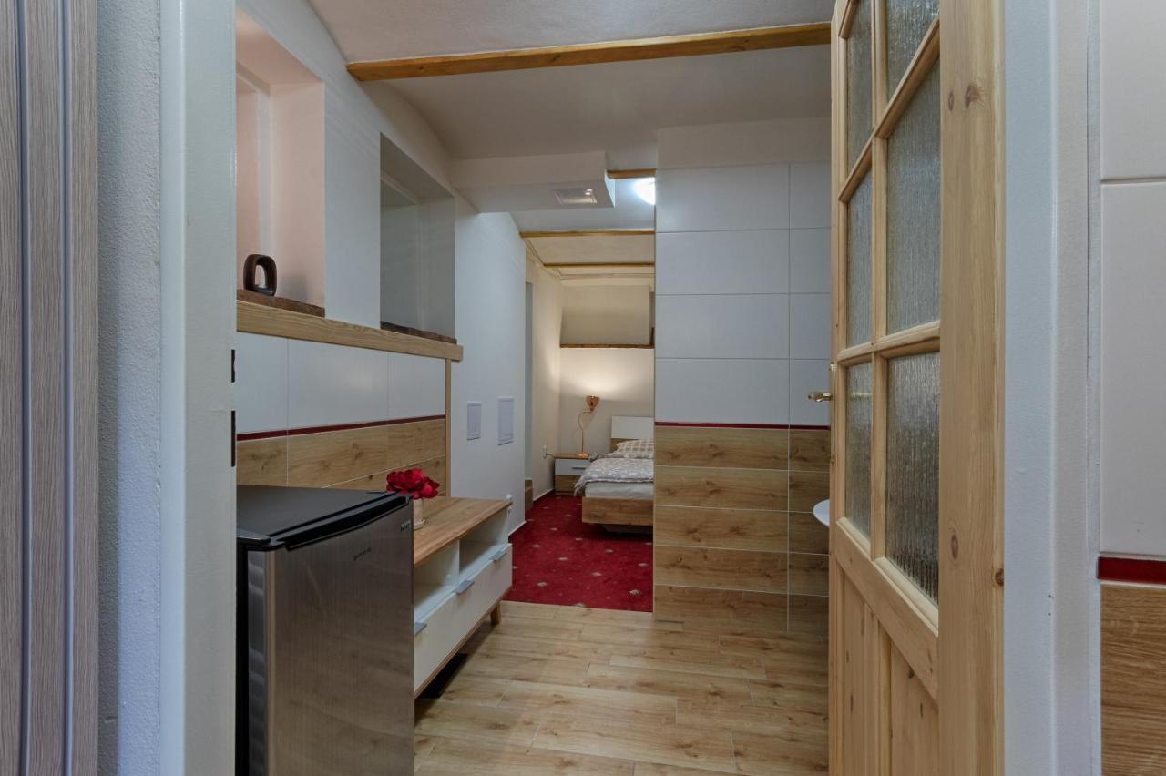 Homestay Romance Jindrichuv Hradec